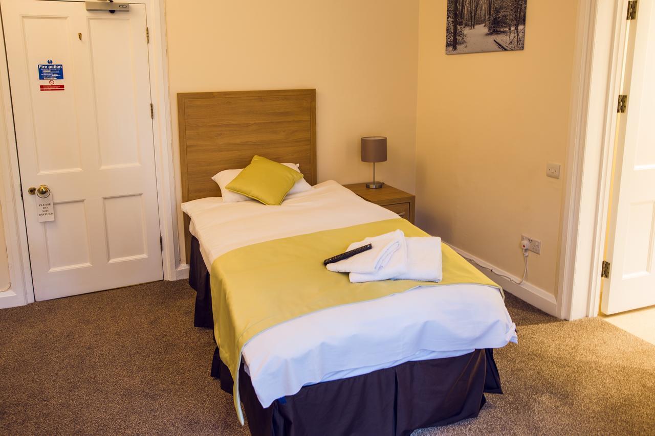 Hotel Gilwell Park Chingford Exteriér fotografie