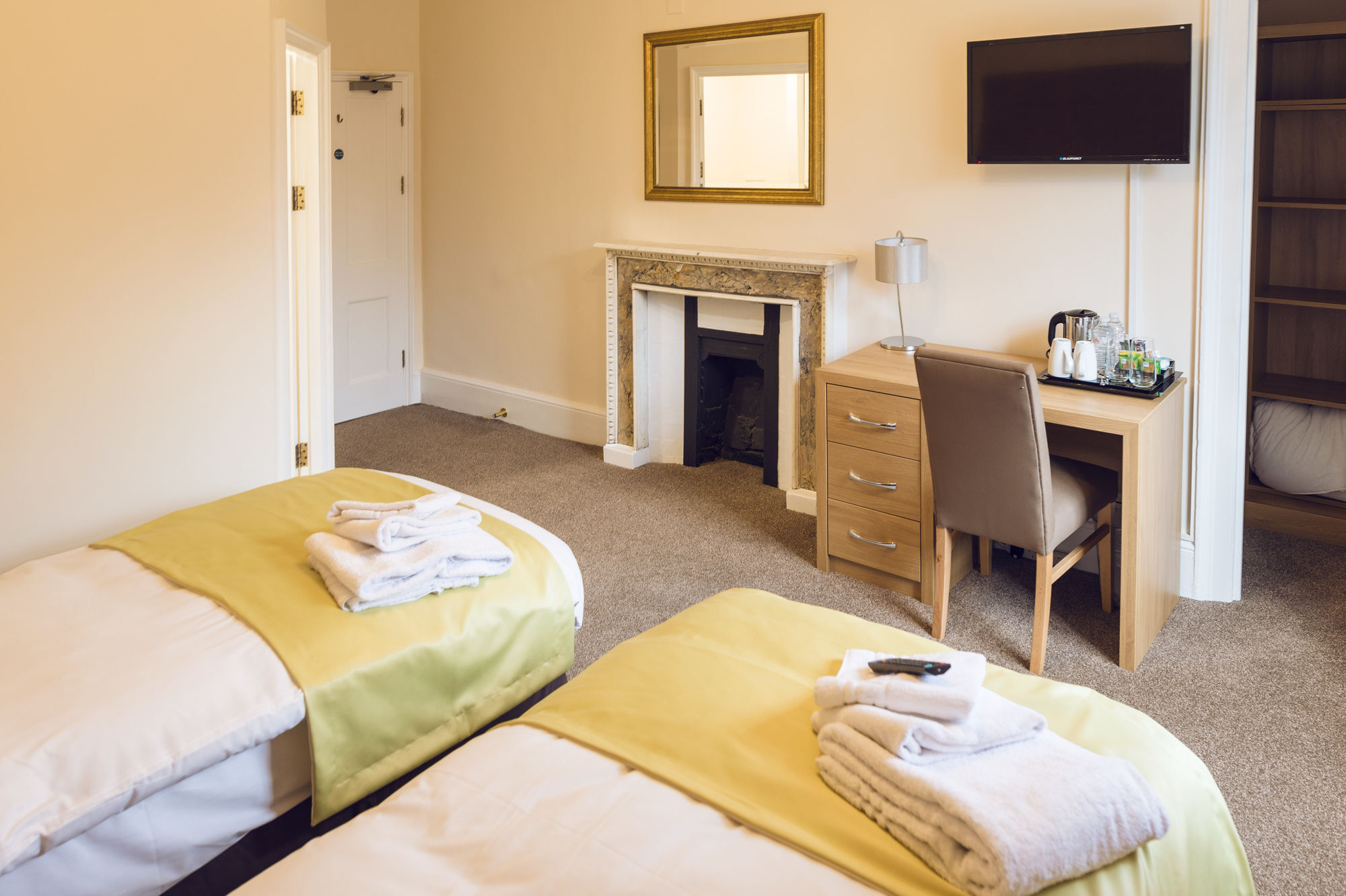 Hotel Gilwell Park Chingford Exteriér fotografie